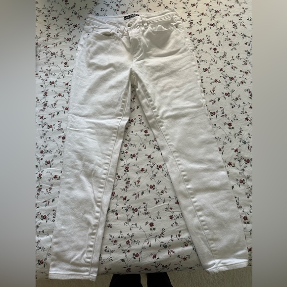 Joe Fresh “Classic Slim” Jeans Size 29 - Picture 1 of 4